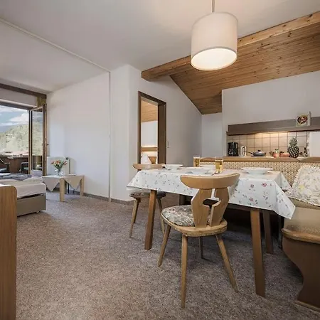 Alpenrose Apartment Ramsau im Zillertal Exterior photo