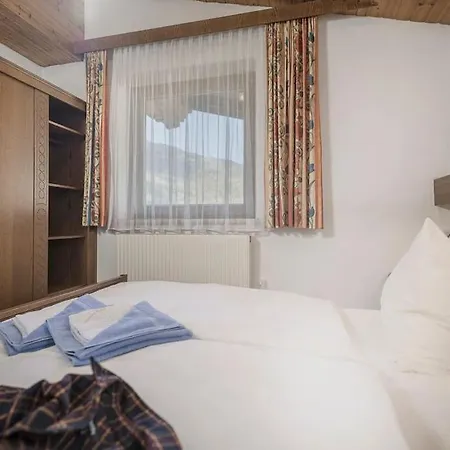 Alpenrose Apartment Ramsau im Zillertal Exterior photo